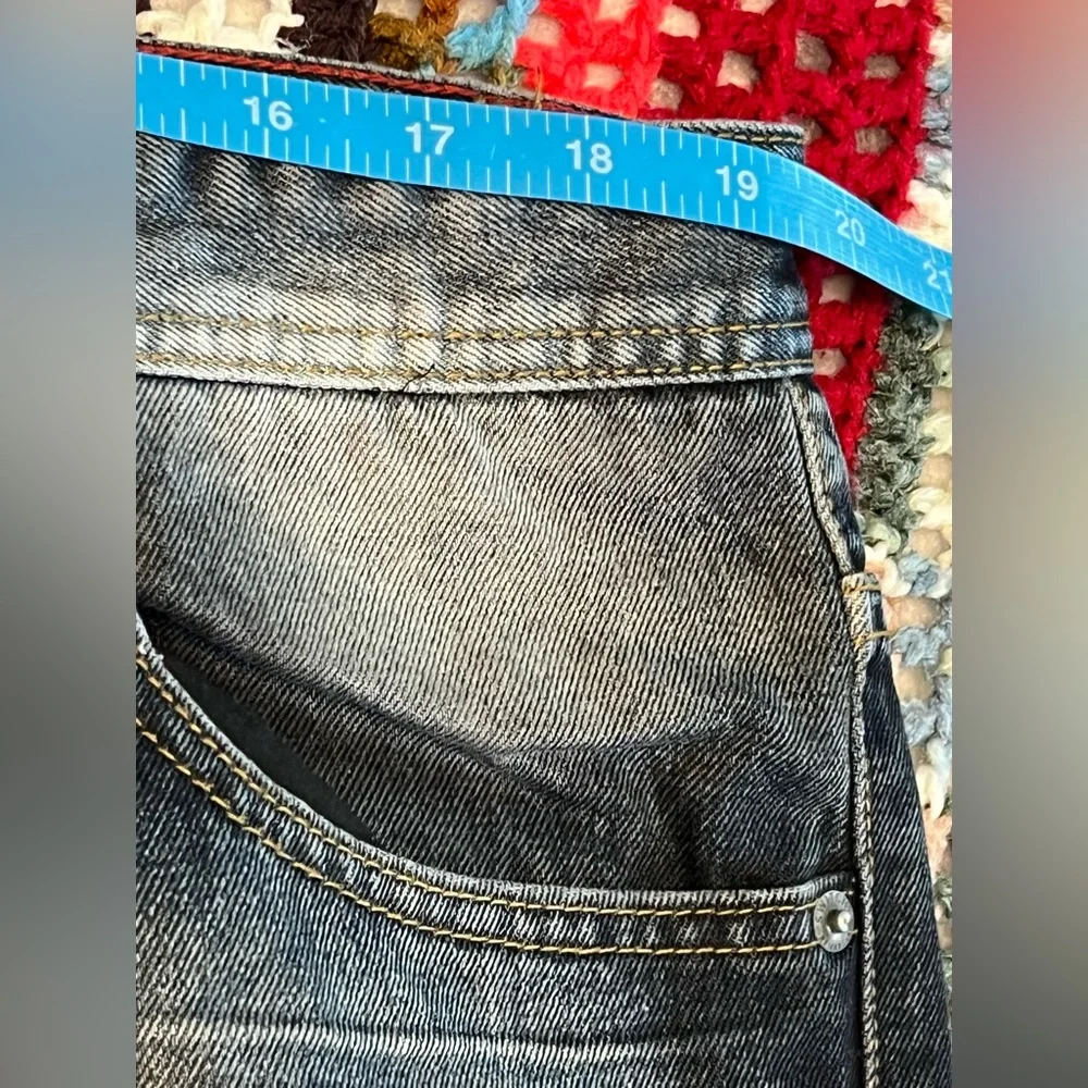 🏅 Switch Premium Ripped Distressed Jeans - Picture 11 of 13